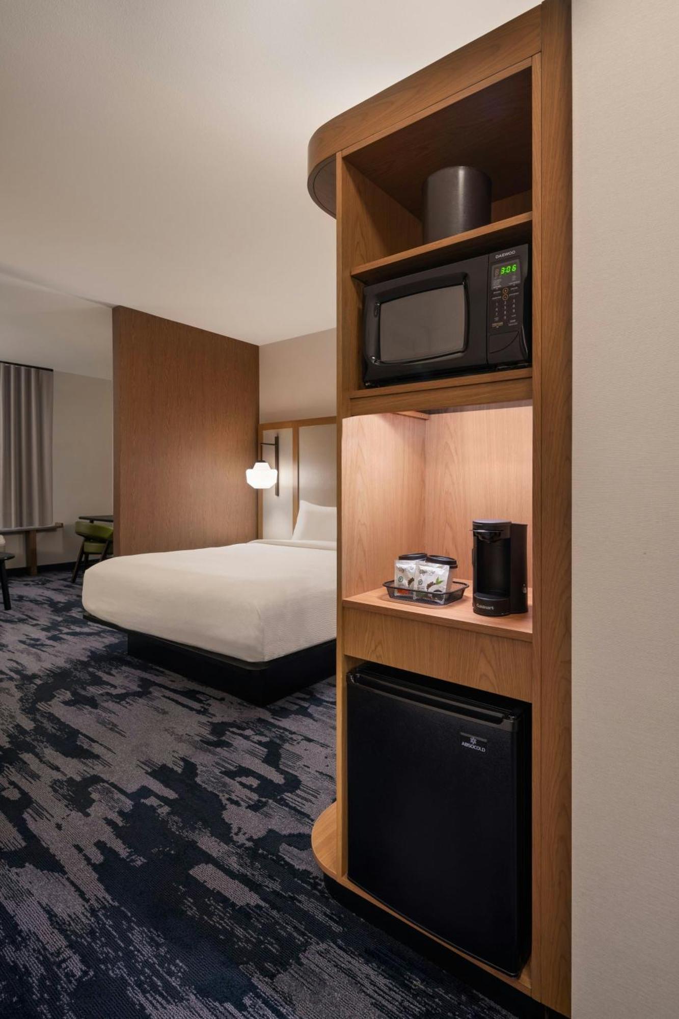 Fairfield Inn & Suites By Marriott Cleveland Tiedeman Road Brooklyn Eksteriør billede